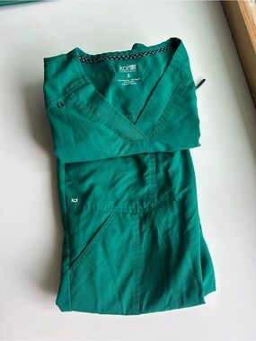 Koi Next Generation Scrubs